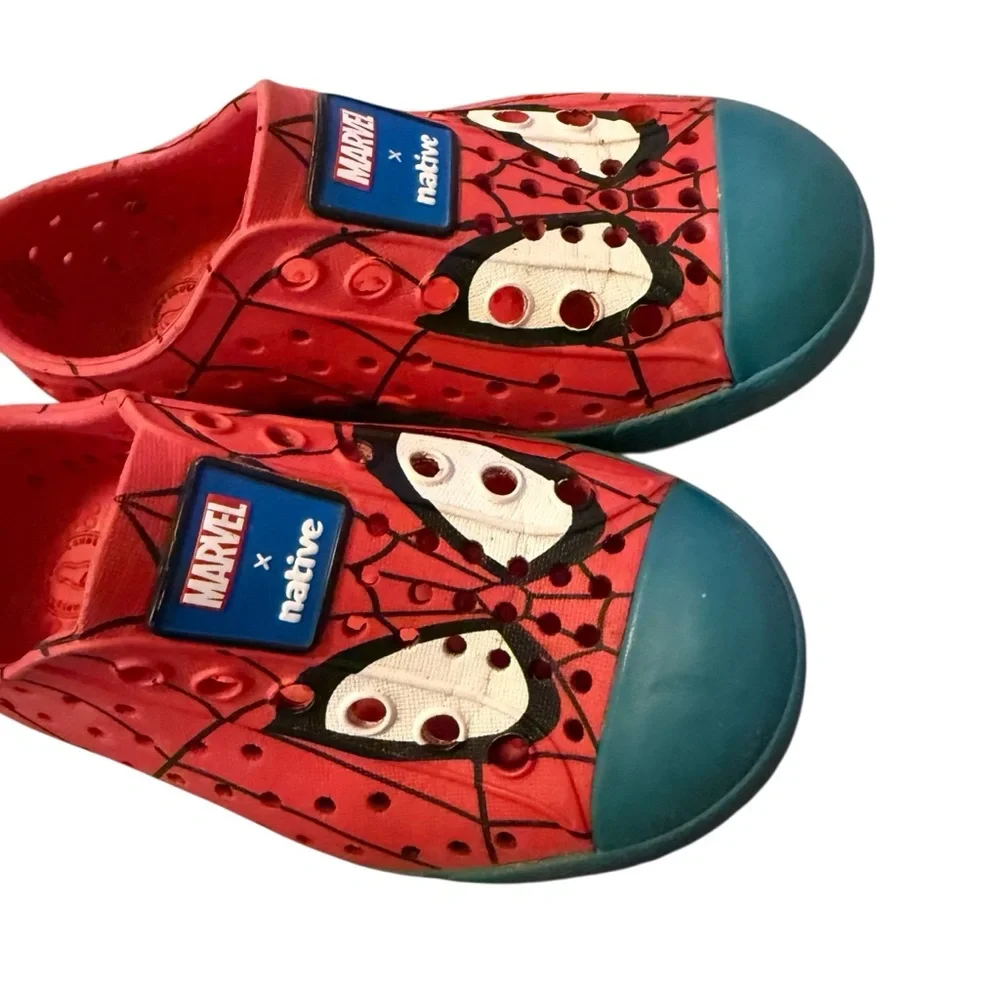 Kids Marvel x Native Spider-Man Water Shoes size 7